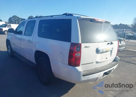 2013 Chevrolet Suburban 1500 Lt z USA, uszkodzony, nr VIN 1GNSCJE02DR239766